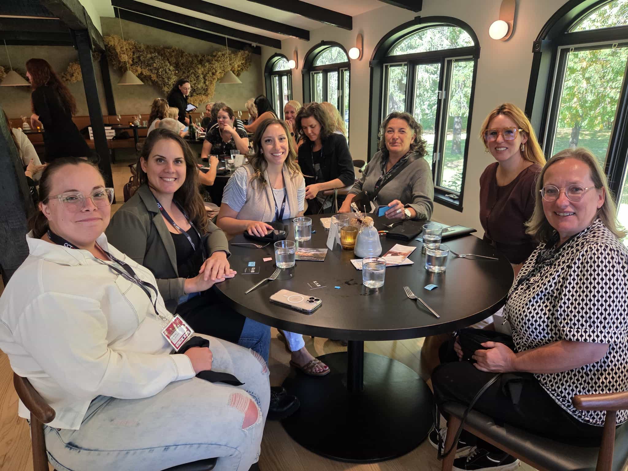 Diner femmes en affaires